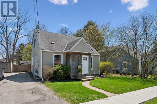 476 PAISLEY ROAD  Guelph (Junction/Onward Willow), ON N1H 2R6