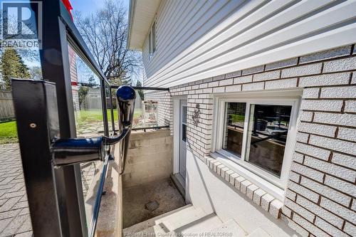 109 Centennial, Tecumseh, ON - Outdoor With Exterior