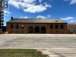 301 FRONT STREET North Unit# 2  Sarnia, ON N7T 5S6