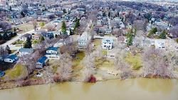 365 Scotia Street  Winnipeg, MB R2V 1W3