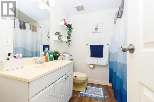 50 Lakeshore Rd Unit 44 Road, St. Catharines (Lakeport), ON - Indoor Photo Showing Bathroom
