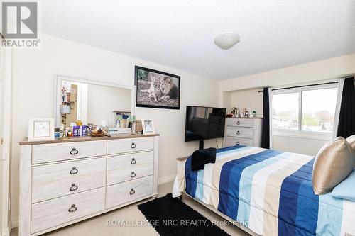 50 Lakeshore Rd Unit 44 Road, St. Catharines (Lakeport), ON - Indoor Photo Showing Bedroom
