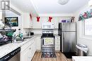 50 Lakeshore Rd Unit 44 Road, St. Catharines (Lakeport), ON  - Indoor Photo Showing Kitchen With Double Sink 