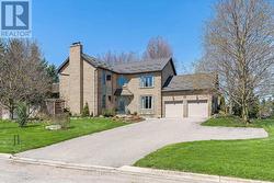 16 OAK RIDGE DRIVE  Halton Hills, ON L7G 5G6