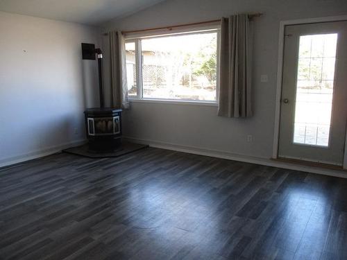 849 Mcintyre Drive, Dryden, ON - Indoor Photo Showing Other Room