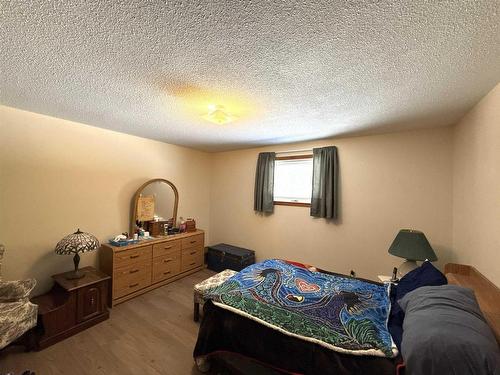 982 Hwy 608, Neebing, ON - Indoor Photo Showing Bedroom