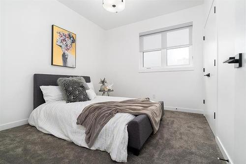11 Ash Cove, Headingley, MB 