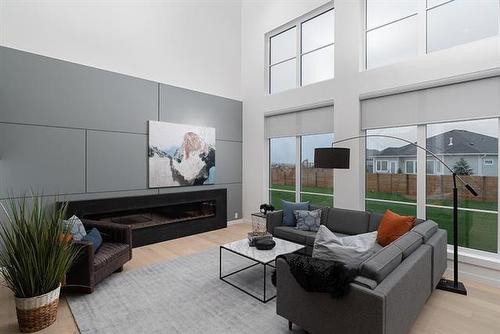 11 Ash Cove, Headingley, MB 