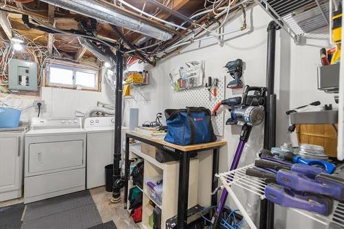 935 Hector Ave, Winnipeg, MB 