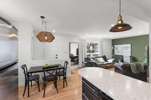 935 Hector Ave, Winnipeg, MB 