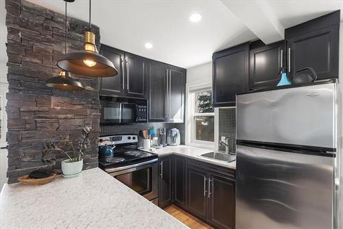 935 Hector Ave, Winnipeg, MB 