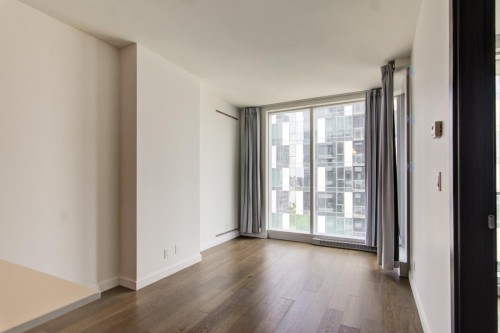 Chambre à coucher - 2507-1450 Boul. René-Lévesque O., Montréal (Ville-Marie), QC - Indoor Photo Showing Other Room