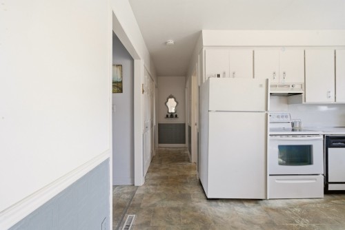 Vue d'ensemble - 641 Rue Leclerc, Acton Vale, QC - Indoor Photo Showing Kitchen