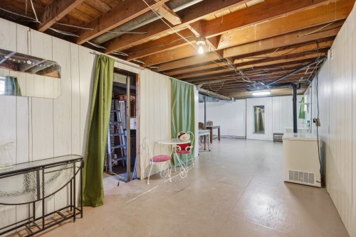 Sous-sol - 641 Rue Leclerc, Acton Vale, QC - Indoor Photo Showing Basement