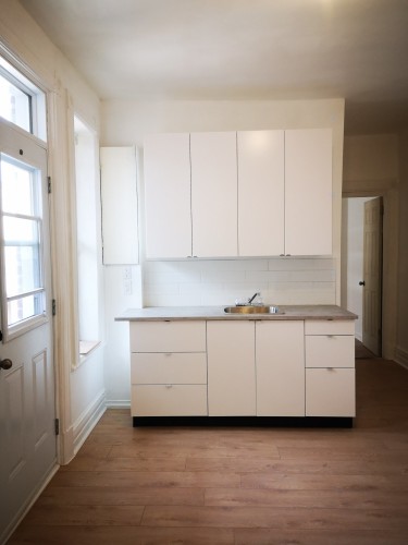 Kitchen - 2-975 Rue St-André, Montréal (Ville-Marie), QC - Indoor