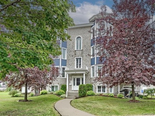 Front of Structure - 7-5 Crois. De Cambrai, Châteauguay, QC - Outdoor With Facade