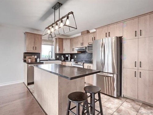 Kitchen - 7-5 Crois. De Cambrai, Châteauguay, QC - Indoor Photo Showing Kitchen