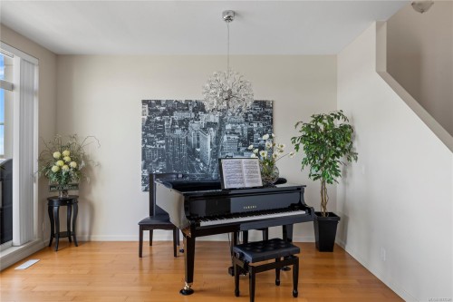 Th25-38 Front St, Nanaimo, BC 