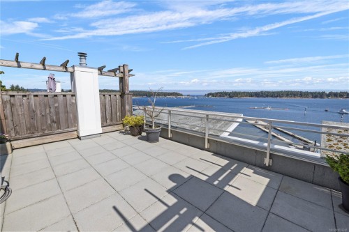 Th25-38 Front St, Nanaimo, BC 