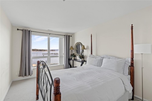 Th25-38 Front St, Nanaimo, BC 
