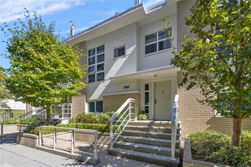 Th25-38 Front St, Nanaimo, BC 