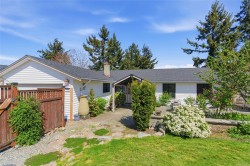 130 Heritage Dr Nanaimo, BC V9V 1H8