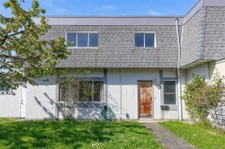 926 Market St Victoria, BC V8T 2E9