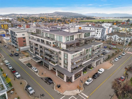 203-2461 Sidney Ave  Sidney, BC V8L 1Y8