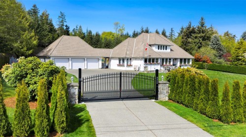 2304 Boulding Rd, Mill Bay, BC 