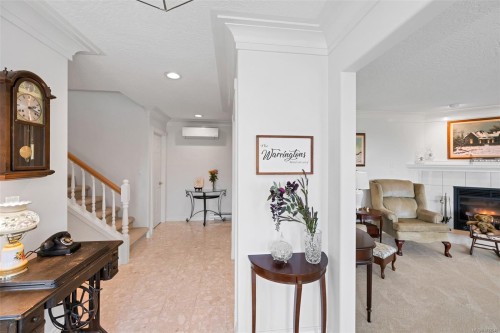 2304 Boulding Rd, Mill Bay, BC 