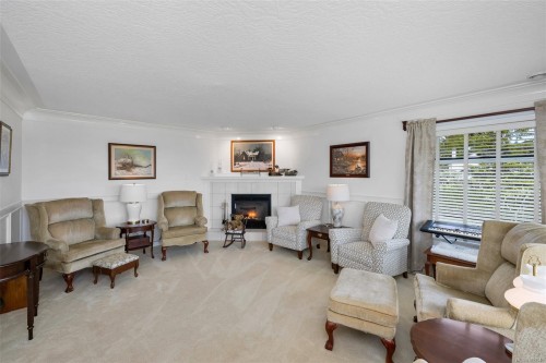 2304 Boulding Rd, Mill Bay, BC 