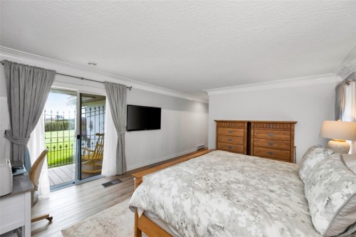 2304 Boulding Rd, Mill Bay, BC 