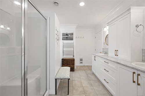 2304 Boulding Rd, Mill Bay, BC 