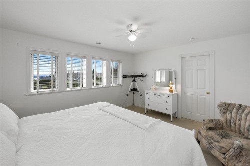 2304 Boulding Rd, Mill Bay, BC 
