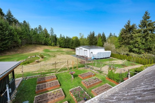 2304 Boulding Rd, Mill Bay, BC 