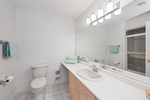 2304 Boulding Rd, Mill Bay, BC 