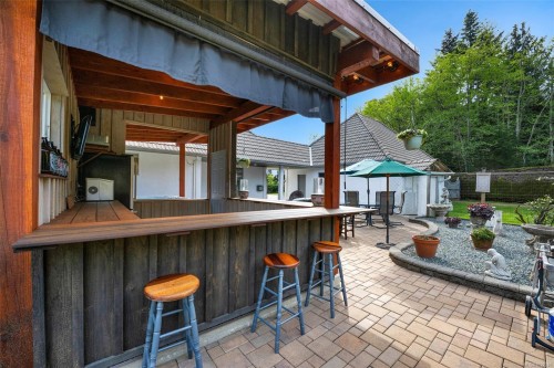 2304 Boulding Rd, Mill Bay, BC 