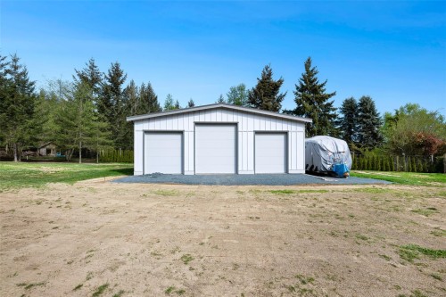 2304 Boulding Rd, Mill Bay, BC 