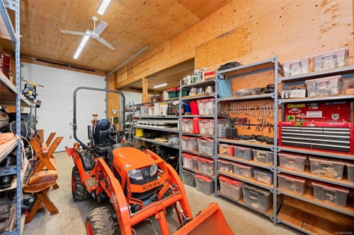2304 Boulding Rd, Mill Bay, BC 