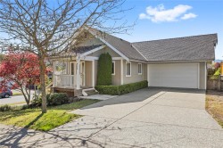 921 Sarum Rise Way Nanaimo, BC V9R 7C4