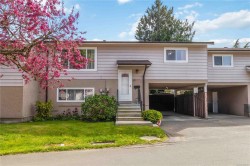 13-7675 East Saanich Rd Central Saanich, BC V8M 1L9
