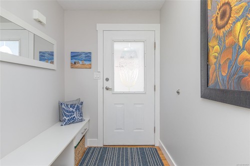 433 Davis Rd, Ladysmith, BC 