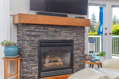 433 Davis Rd, Ladysmith, BC 