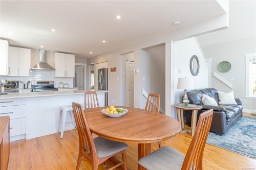 433 Davis Rd, Ladysmith, BC 