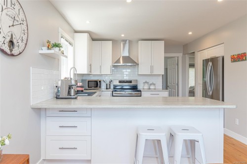 433 Davis Rd, Ladysmith, BC 