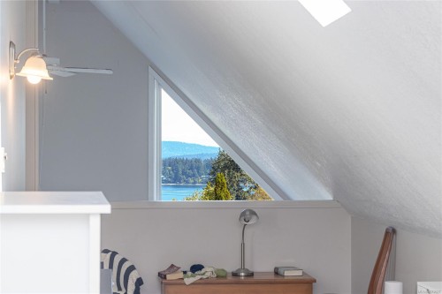 433 Davis Rd, Ladysmith, BC 