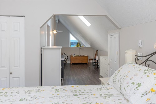 433 Davis Rd, Ladysmith, BC 