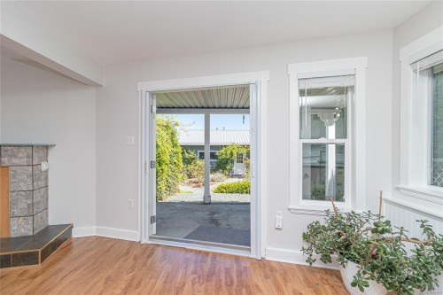 433 Davis Rd, Ladysmith, BC 