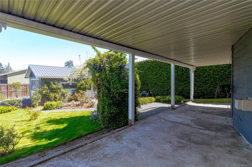 433 Davis Rd, Ladysmith, BC 