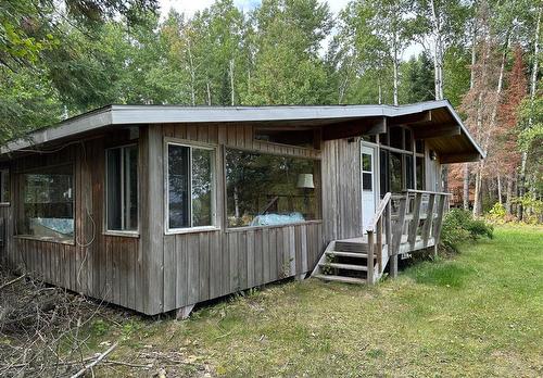 10 Leaside Beach Road, Pine Dock, MB - Outdoor